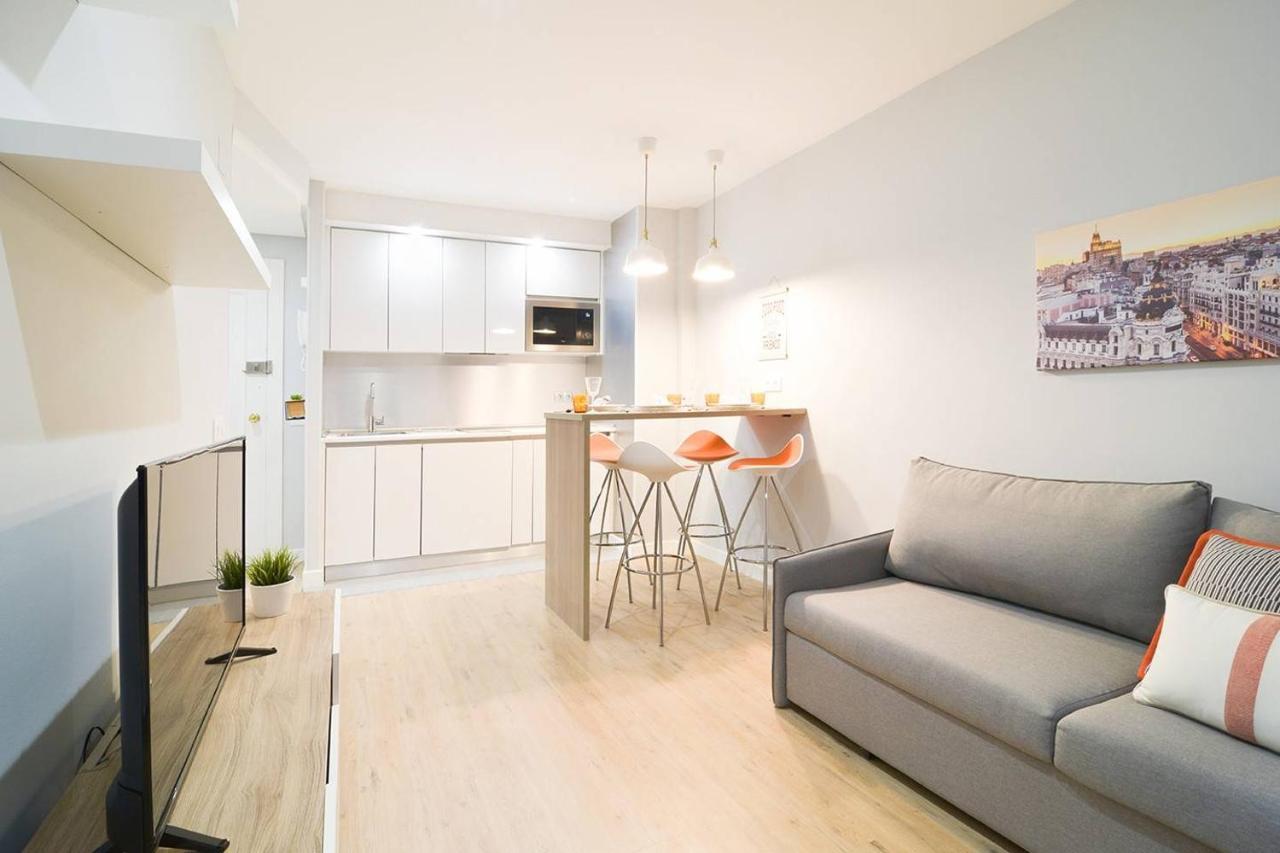 Apartment In Cava Baja Centre Madrid By Batuecas Exterior photo